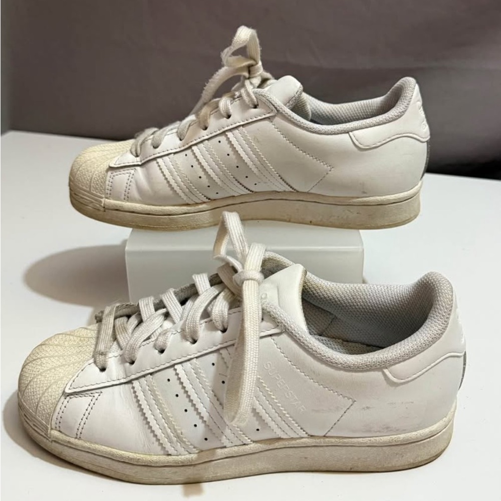 Adidas Superstar white sneakers, size 5